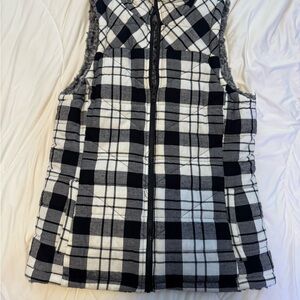 Maurices Textured Boucle Knit in Charcoal